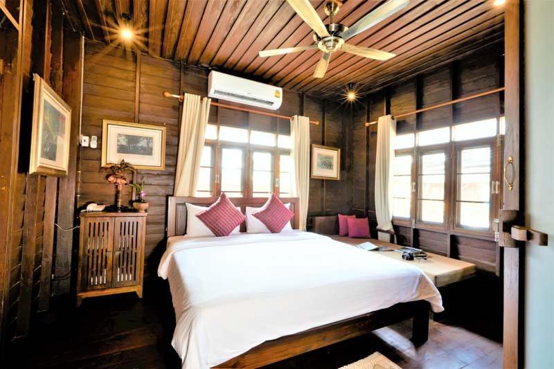 Lilu Pai Hotel Luaran gambar