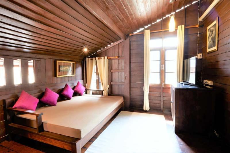 Lilu Pai Hotel Luaran gambar