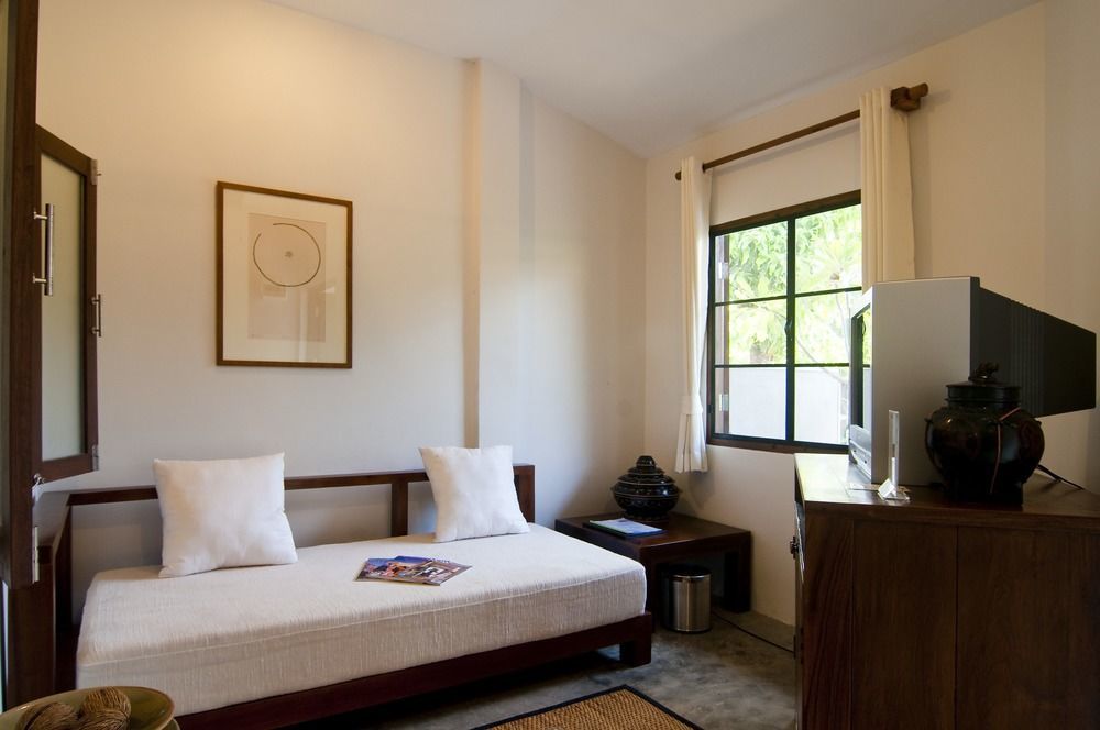 Lilu Pai Hotel Luaran gambar