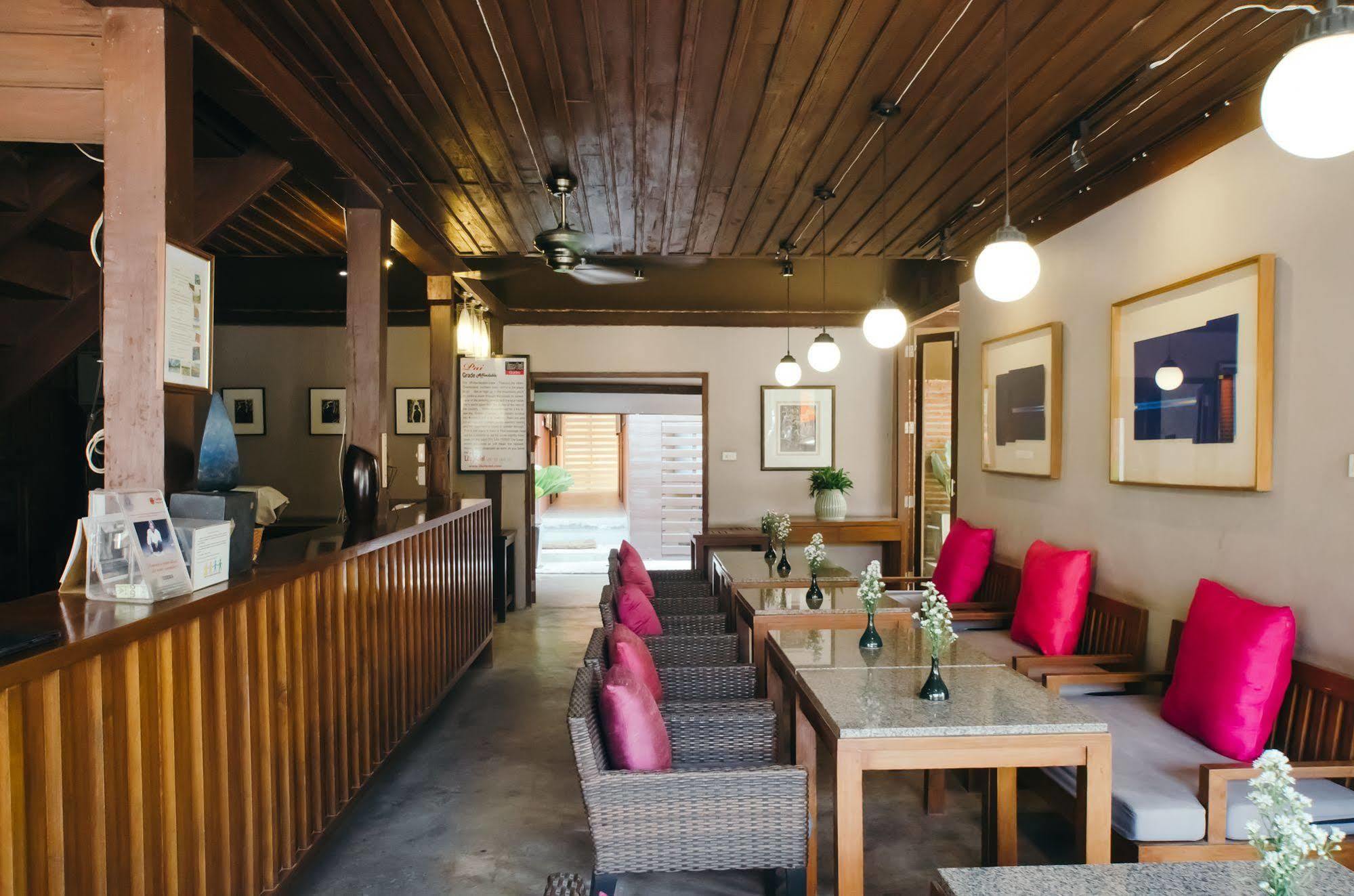 Lilu Pai Hotel Luaran gambar
