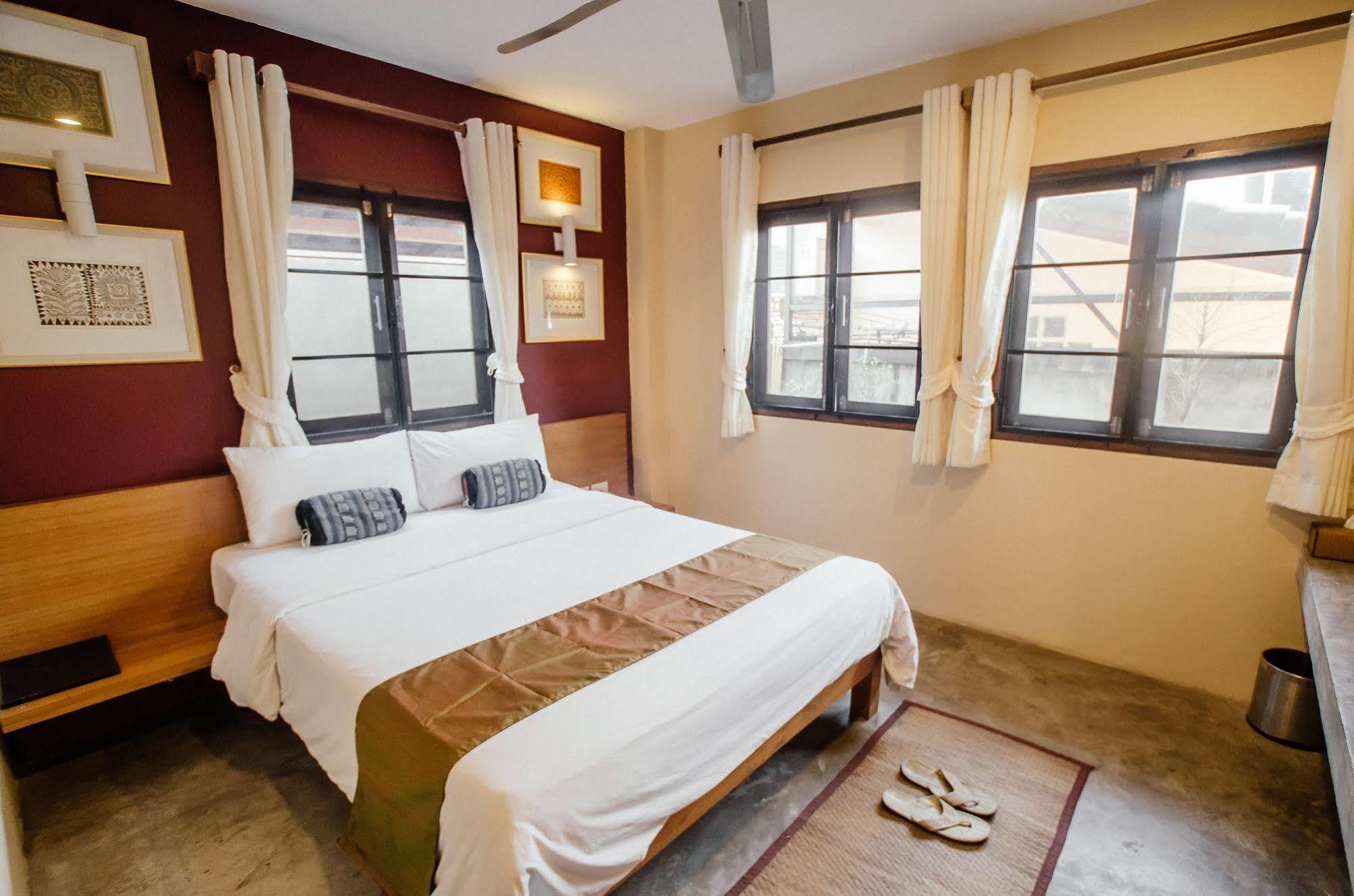 Lilu Pai Hotel Luaran gambar